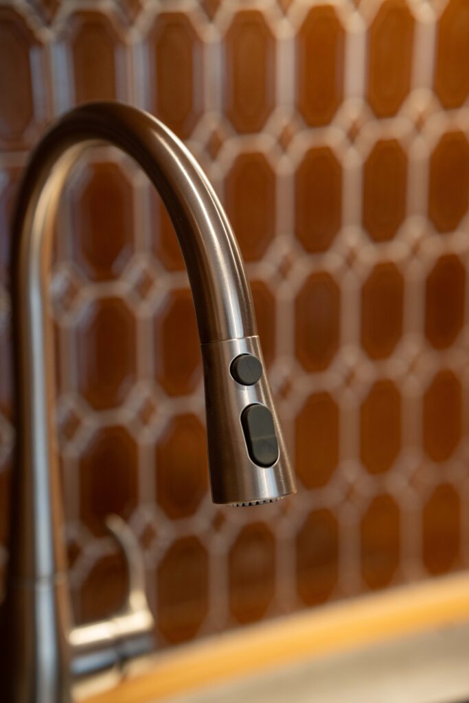 造作キッチン　水栓